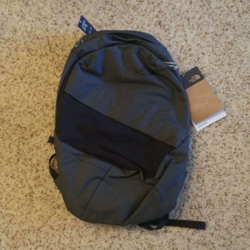 The North Face Black & Grey Backpack - Picture 3 of 8